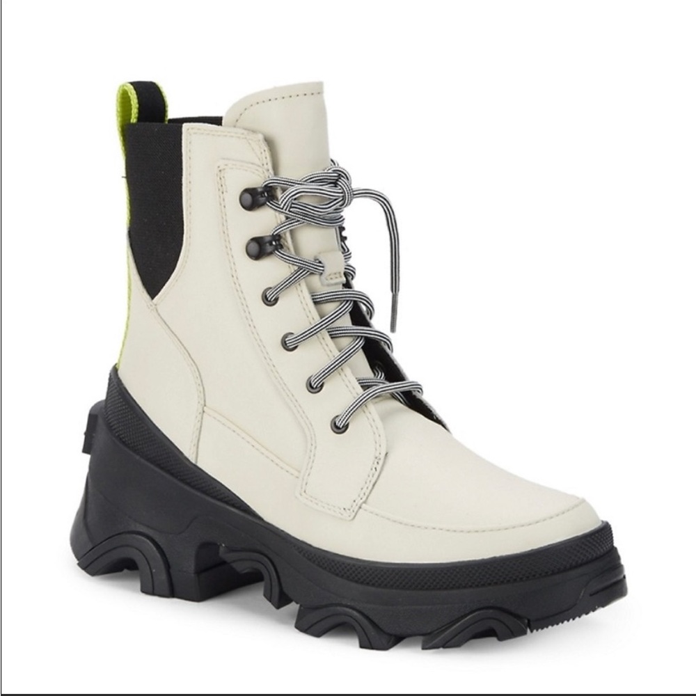 Sorel Brex White Chunky Lace Up Boots